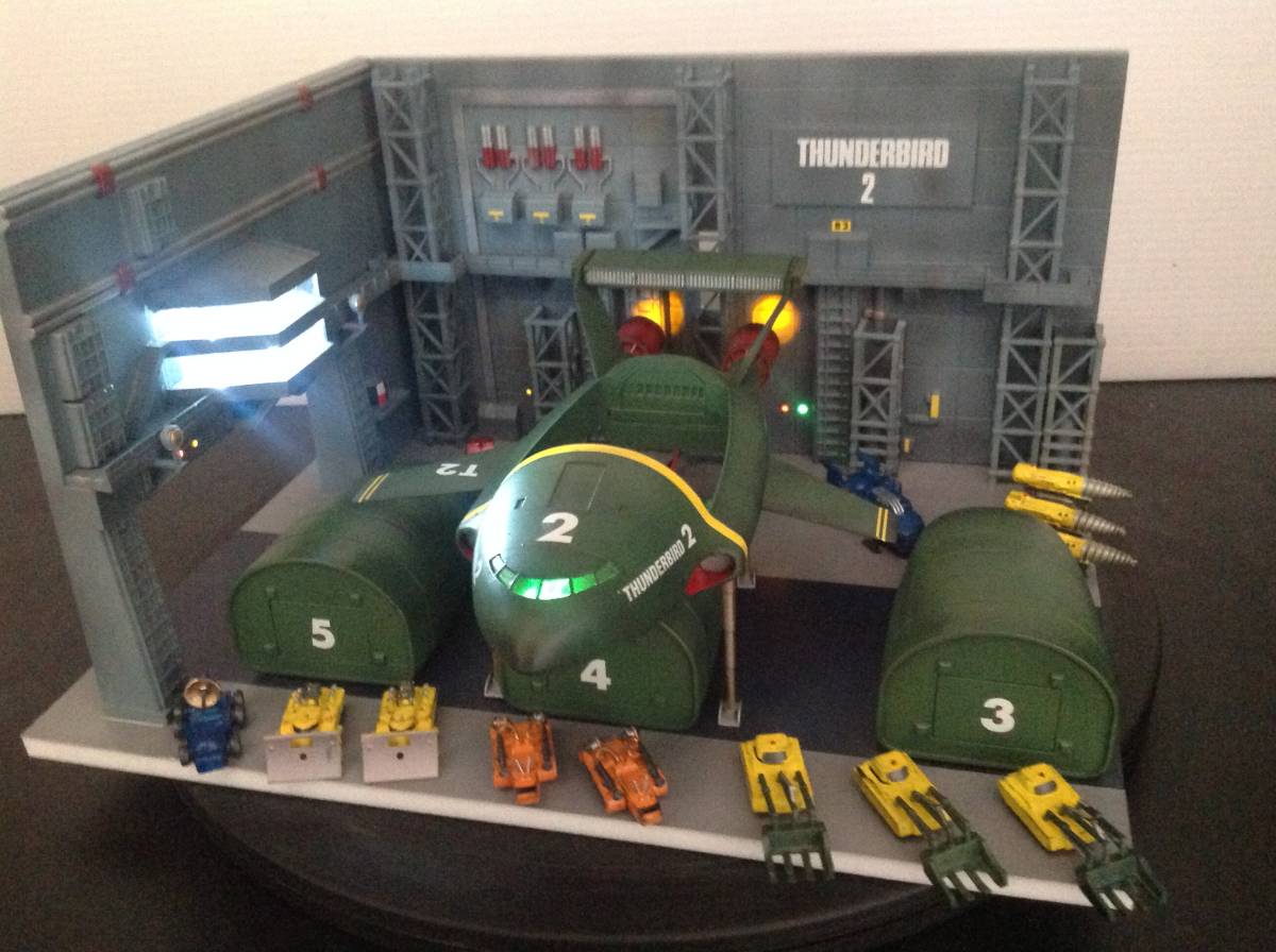 Yahoo!オークション - サンダーバード2号コンテナドック1/350 Yahoo!オークション - サンダーバード2号コンテナドック1/350