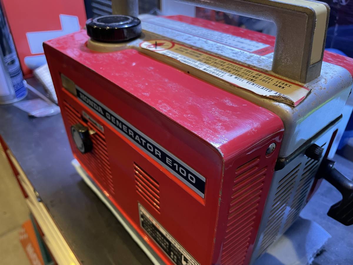 1969年 HONDA ホンダ 携帯発電機 E100 GENERATOR ポータブル発電 1969年 HONDA ホンダ 携帯発電機 E100 GENERATOR ポータブル発電