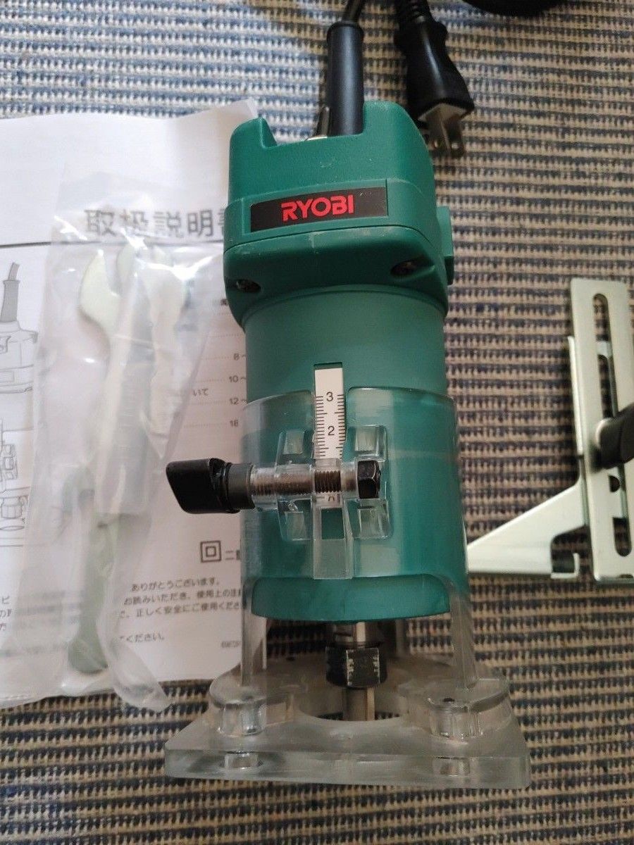 箱あり RYOBI 電動工具 トリマー TR-51