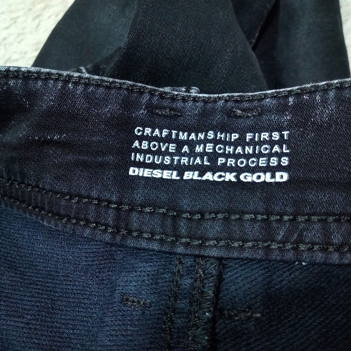 DIESEL ディーゼル ディーゼルブラックゴールド パンツ イタリア製 W28