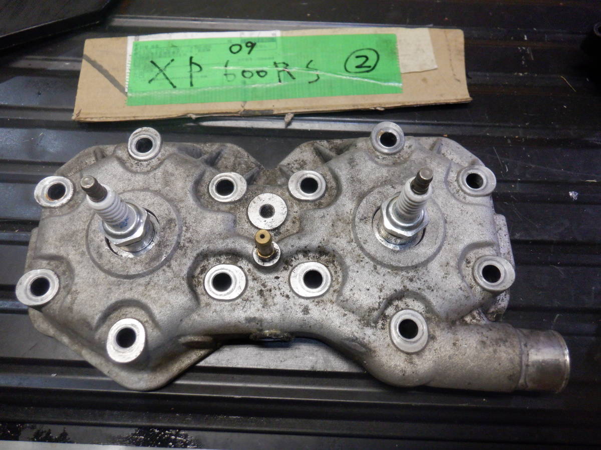 Ski doo 09 REV XP MXZ X 600RS ② cylinder head 