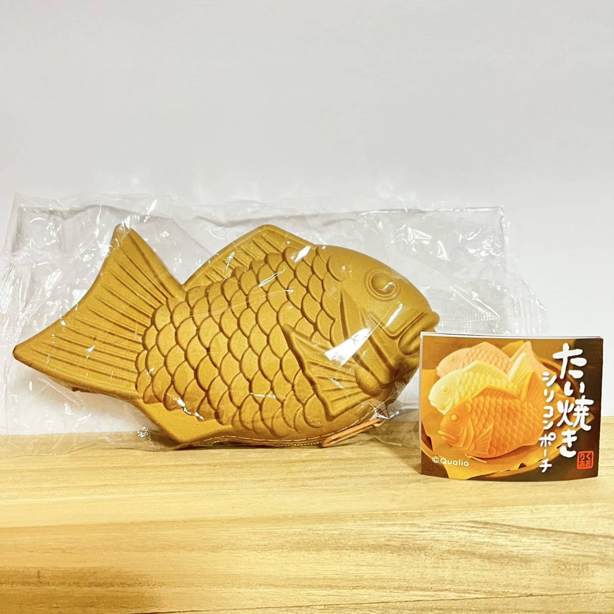 ☆ たい焼き シリコンポーチ ガチャ ☆ 激レア 金のたい焼き