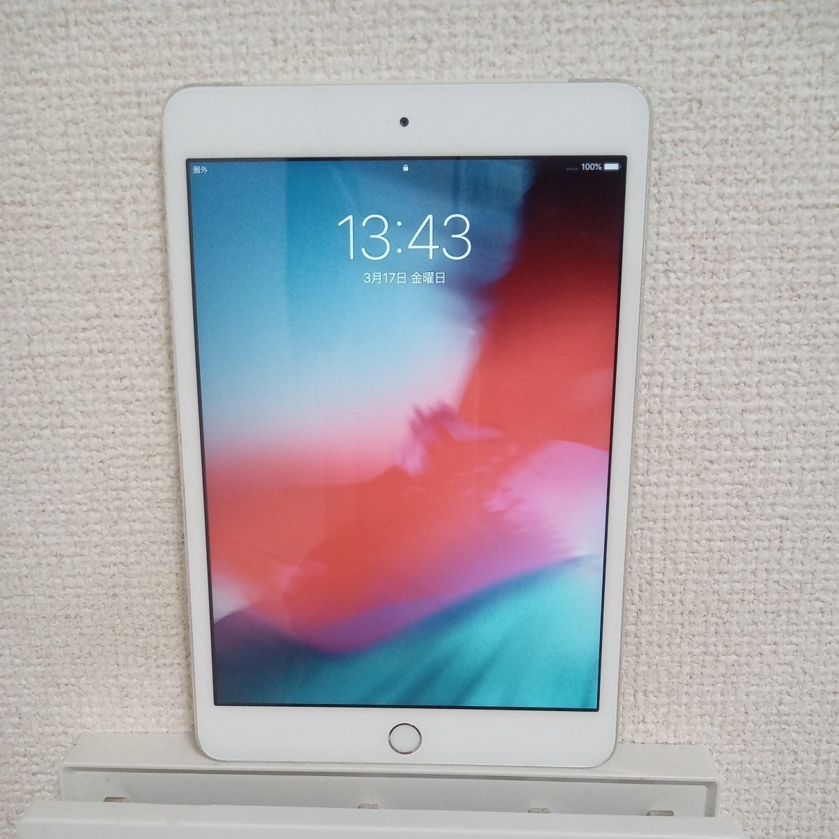 Apple iPad mini 3 16GB Wi-Fi ＋ Cellularモデル シルバー