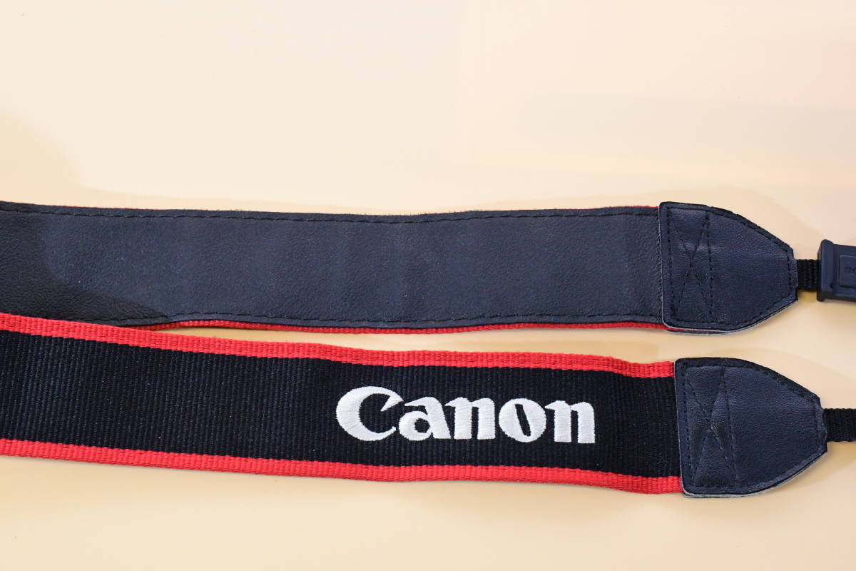 ★純正・美品・ほぼ未使用★ Canon キャノン カメラ　ストラップ 美品（k-528）_画像3