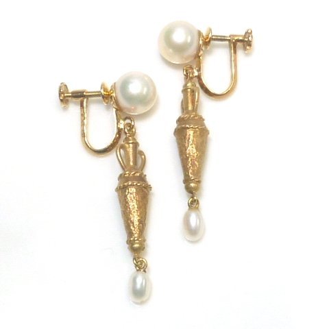 人気ブランド パール付 J◇K18 デザイン earrings【ネコポスOK】 gold