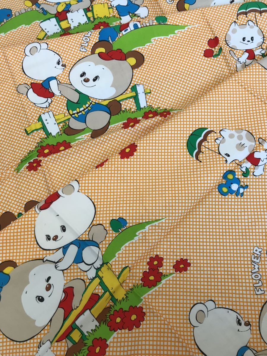  on quilt sheet 1 sheets only! rare new goods unused Showa Retro pop cotton 100% cloth cloth is gire old cloth baby hand made birth preparation newborn baby 1