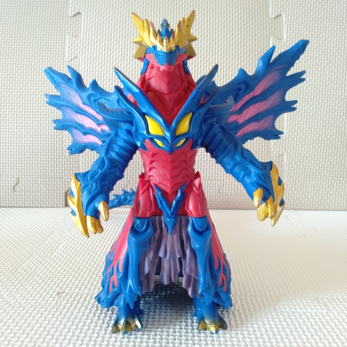 ウルトラ怪獣DX ルーゴサイト ウルトラマンルーブ 怪獣 ソフビ