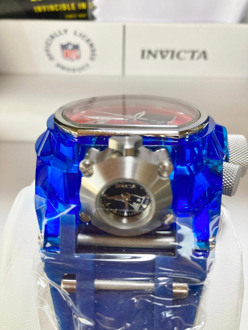 NFL★ペイトリオッツ★ Bolt Zeus Mugnum★Invicta★新品正規品