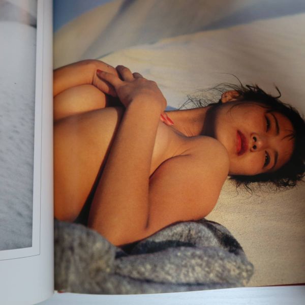 【写真集】初版 IMITATION 稲尾律子(香取みゆき) 写真集 1992年 ワニブックス_画像6