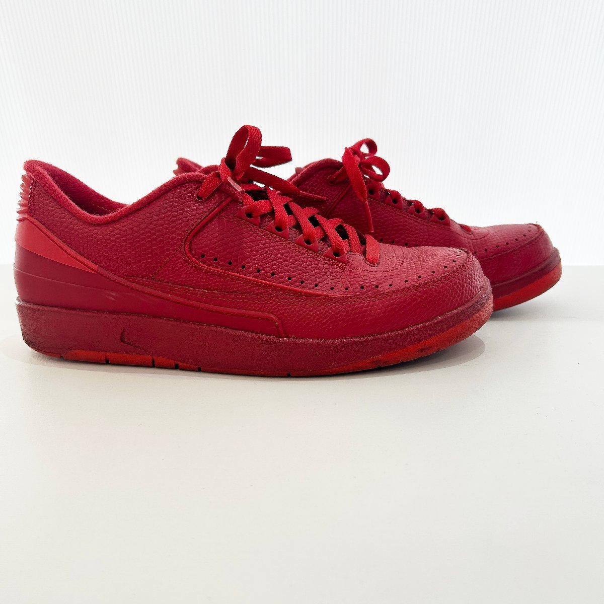 NIKE AIR JORDAN ロウ 赤 スニーカー ジョーダン2 ローカット レトロ