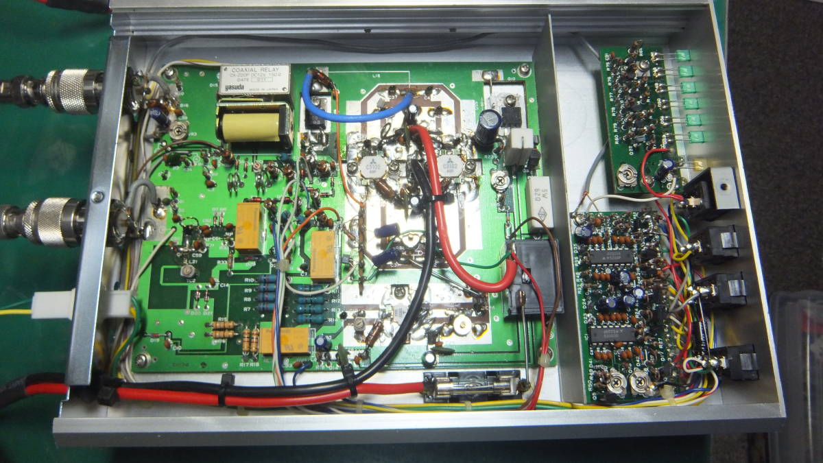東京ハイパワー 430MHz帯オールモードリニアアンプ HL-130U 動作品