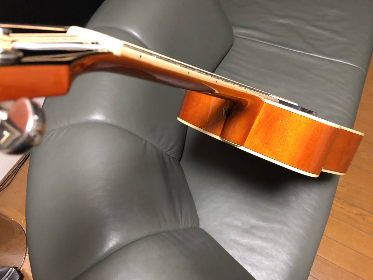 エピフォン・DOVE PRO エレアコ仕様がこれだ 超ジャキ激鳴・ほぼ新品