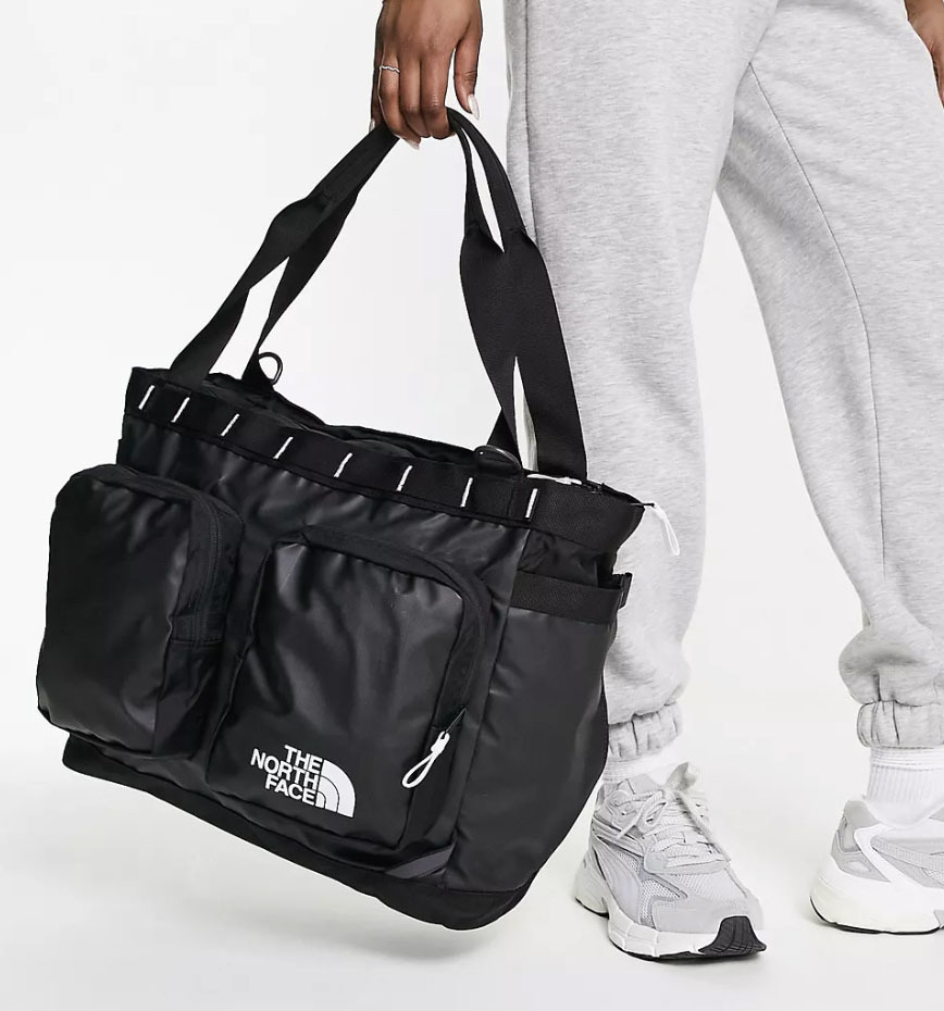 送料無料☆新品☆大人気☆THE NORTH FACE VOYAGER TOTE BAG ザ・ノースフェイス トート バッグ