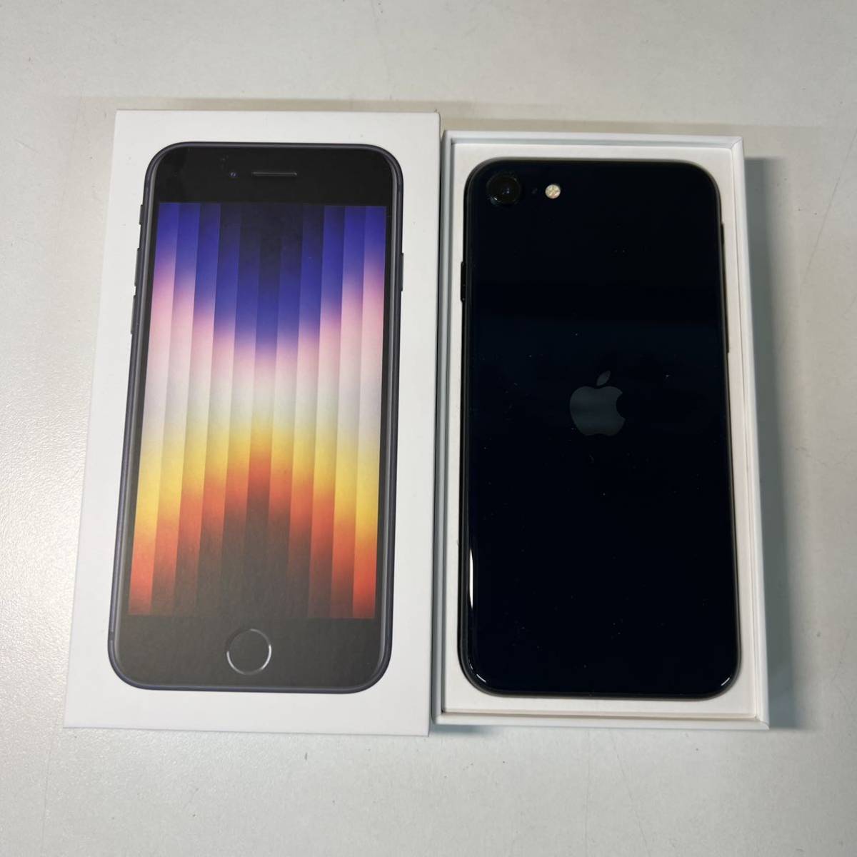 最大78%オフ! Apple iPhone SE 第3世代 64GB ミッドナイト SIMフリー