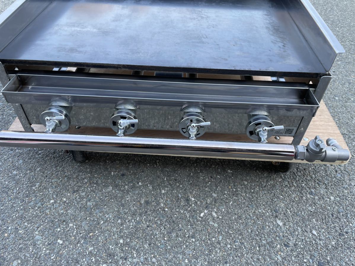 * secondhand goods teppanyaki vessel griddle desk roasting pcs TYS600A city gas 2022 year made width 600x450 iron plate thickness 12mm. wistaria metal industry operation without any problem *