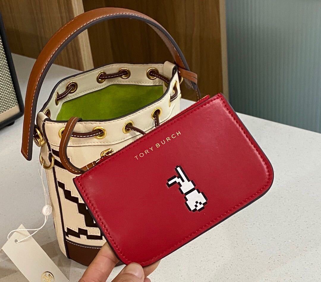 新品未使用】トリーバーチ ピクセレート ラビット ミニバケットバッグ