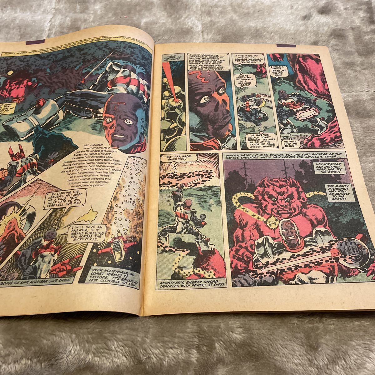  american комикс MARVEL comics group no.33 the MICRONAUTSma- bell комикс 1980