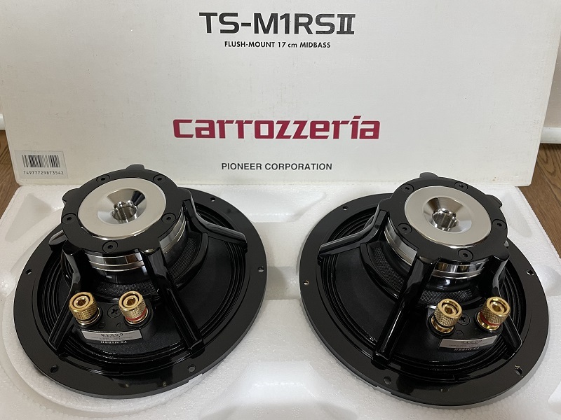 希少!☆【展示品】☆carrozzeria カロッツェリア○17cmミッドパス