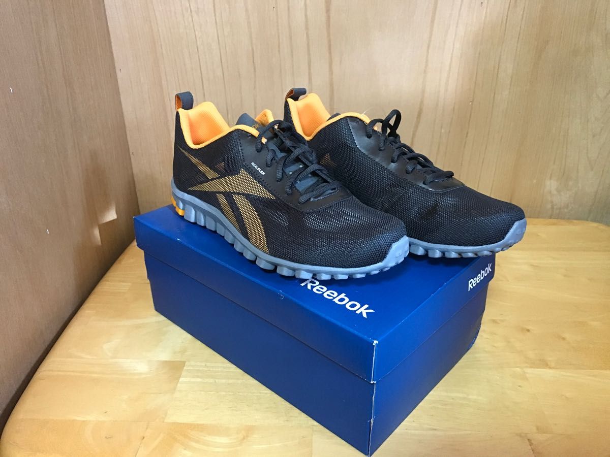 ◯新品◯ Reebok REALFLEX BREEZE 25 5cm リーボック リアルフレックス