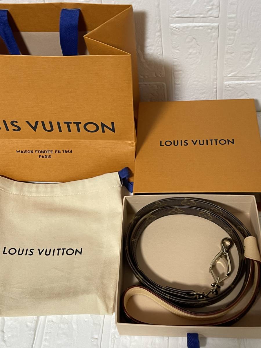 ルイヴィトンLOUIS VUITTON モノグラム犬ドックリード新品未使用三越