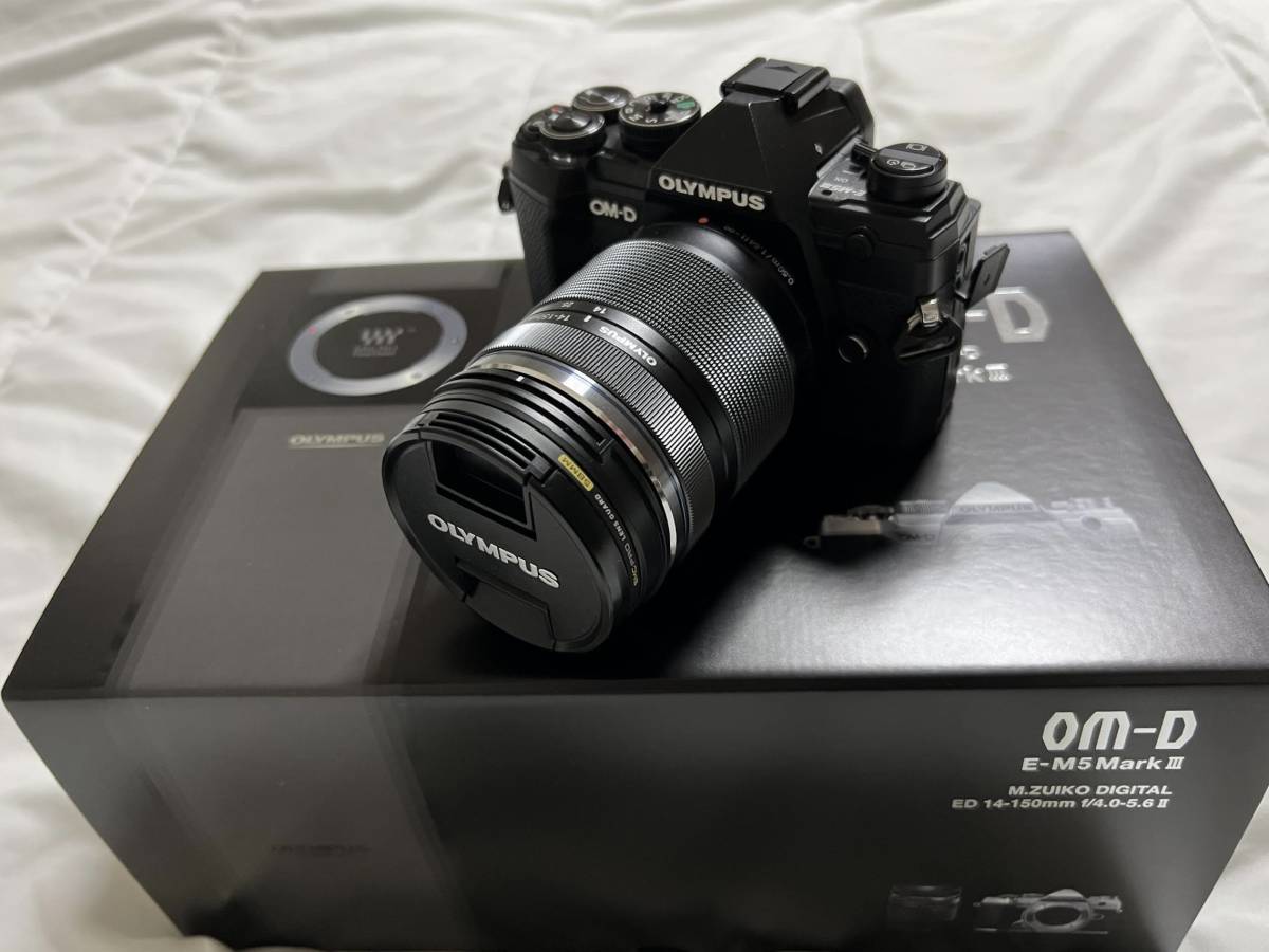 OLYMPUS OM−D E−M5 OM-D E-M5 レンズキット BLACK-