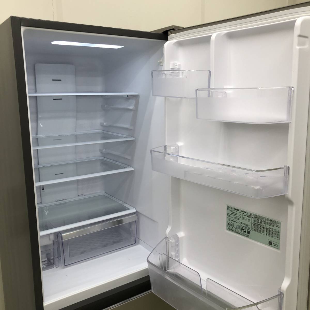 札幌発 2020年製 HITACHI 日立ノンフロン冷凍冷蔵庫 R-V32KV（N）315L
