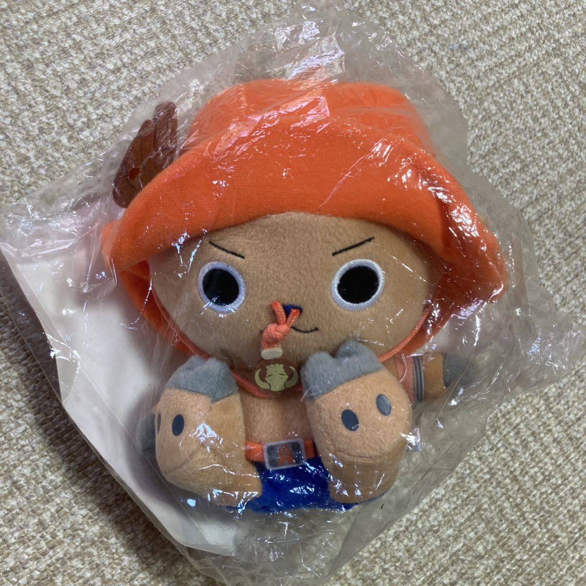 ぬいぐるみ ワンピース　まねっこチョッパー？　火拳のエース　ONE PIECE 新品未使用