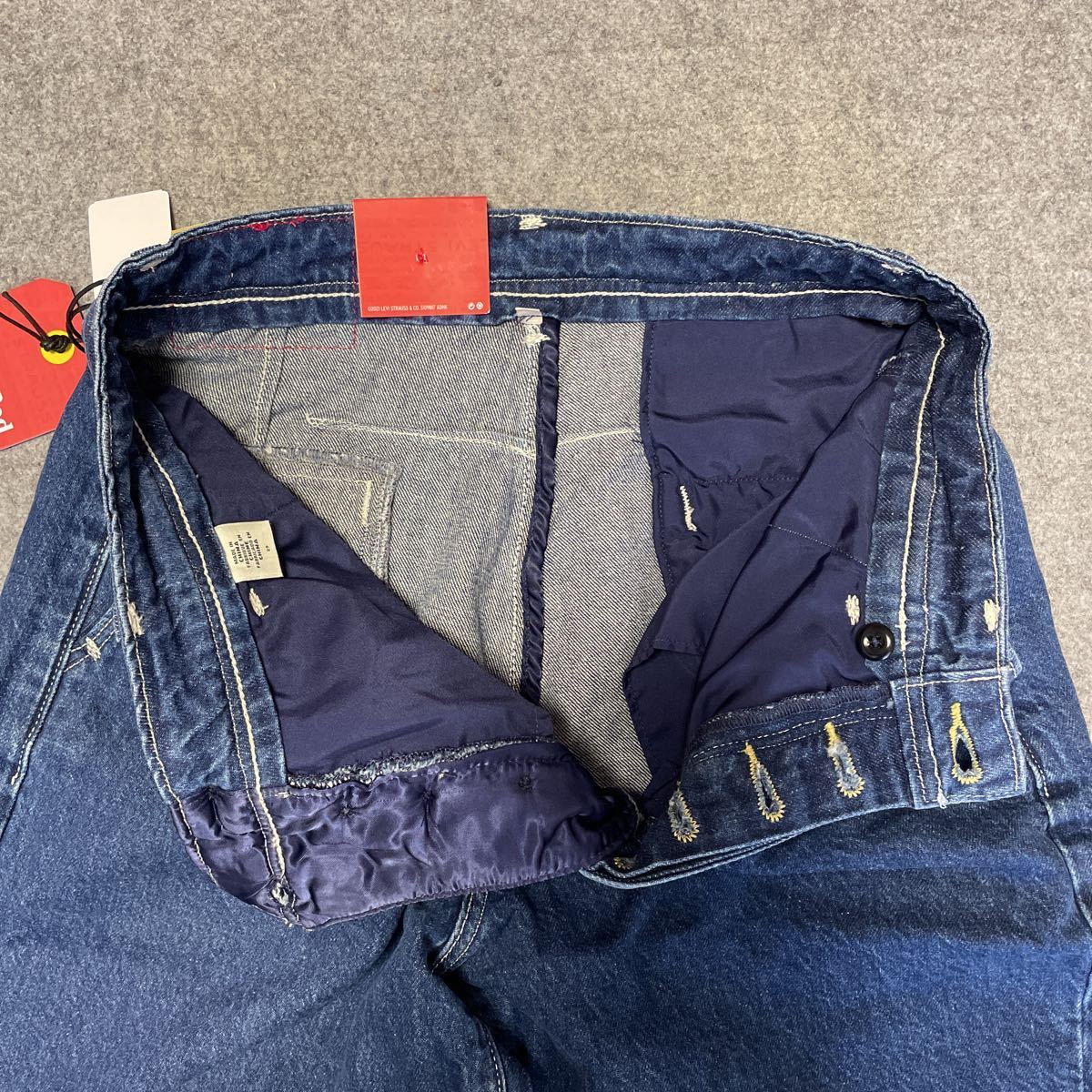 W33 定価24200円 新品 リーバイス レッド バギートラウザー LEVIS RED LR TWISTED BAGGY TROUSER ジーンズ デニム パンツ A1099-0001|Yahoo!フリマ(旧PayPayフリマ) W33 定価24200円 新品 リーバイス レッド バギートラウザー LEVIS RED LR TWISTED BAGGY TROUSER ジーンズ デニム パンツ A1099-0001|Yahoo!フリマ(旧PayPayフリマ)