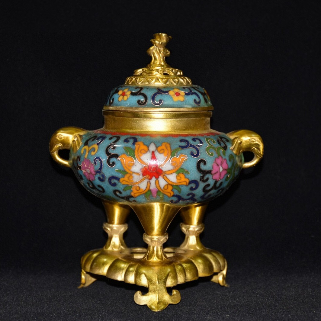 売れ筋新商品 銅製・塗金・景泰藍・琺瑯彩・雙象耳・三體熏香炉『収蔵