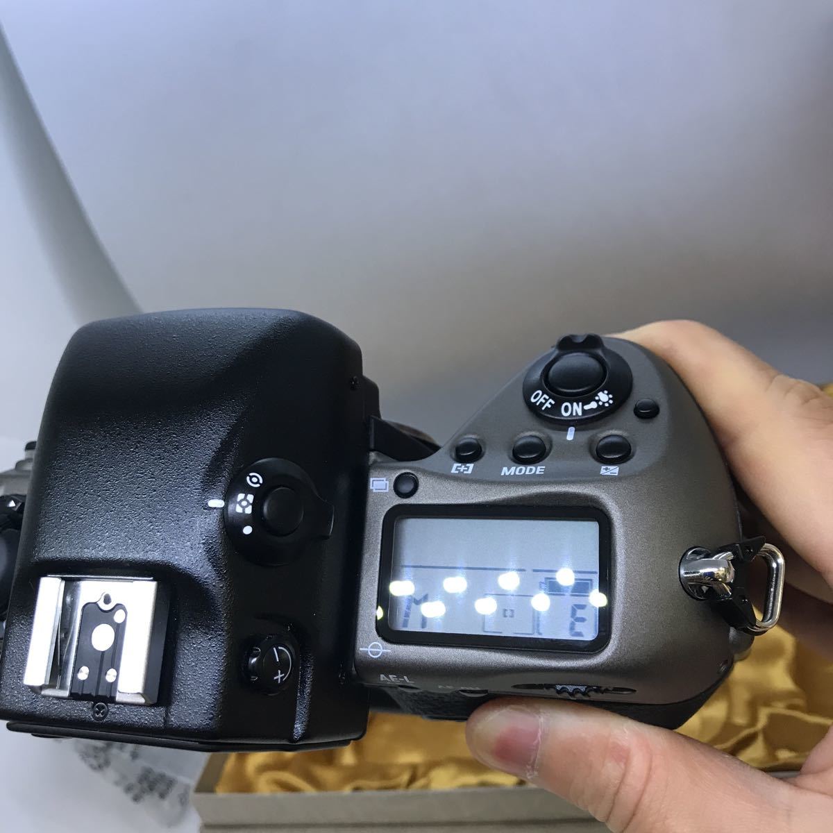 ★極上美品★安心初期不良対応★ ニコン Nikon F5 50周年記念モデル 50th 《元箱入り・コレクター品》 　　_画像3