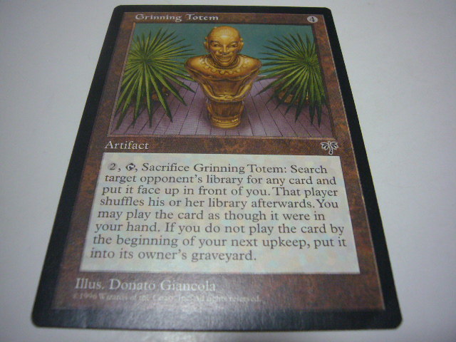 マジック MAGIC トレーディングカード Grinning Totemの画像1