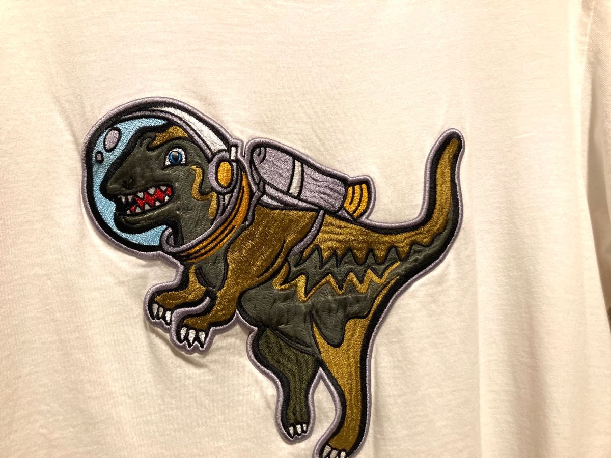 COACH◇ 恐竜★半袖 T-シャツ 在庫確認下さい COACH 半袖 Tシャツ 宇宙にインスパイアされたカプセル