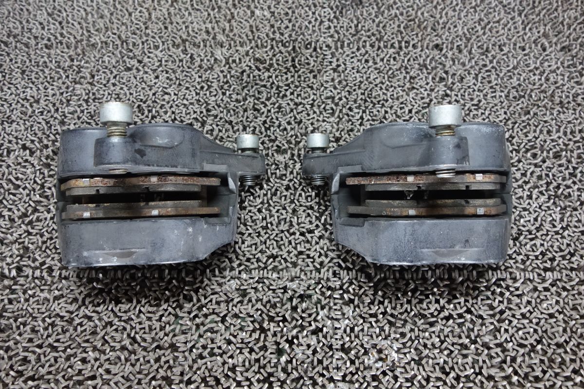 R1100RS front brake calipers BMW original inspection R1150RS K1100RS R1100RT K1100LT R1100S R1100RT K100RT K100RS K100LT #R20230315