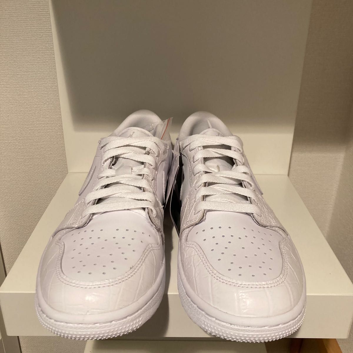 ナイキ エアジョーダン1 ロー ゴルフ ホワイト クロコダイルスキン ナイキ エアジョーダン1 ロー ゴルフ ホワイト クロコダイル