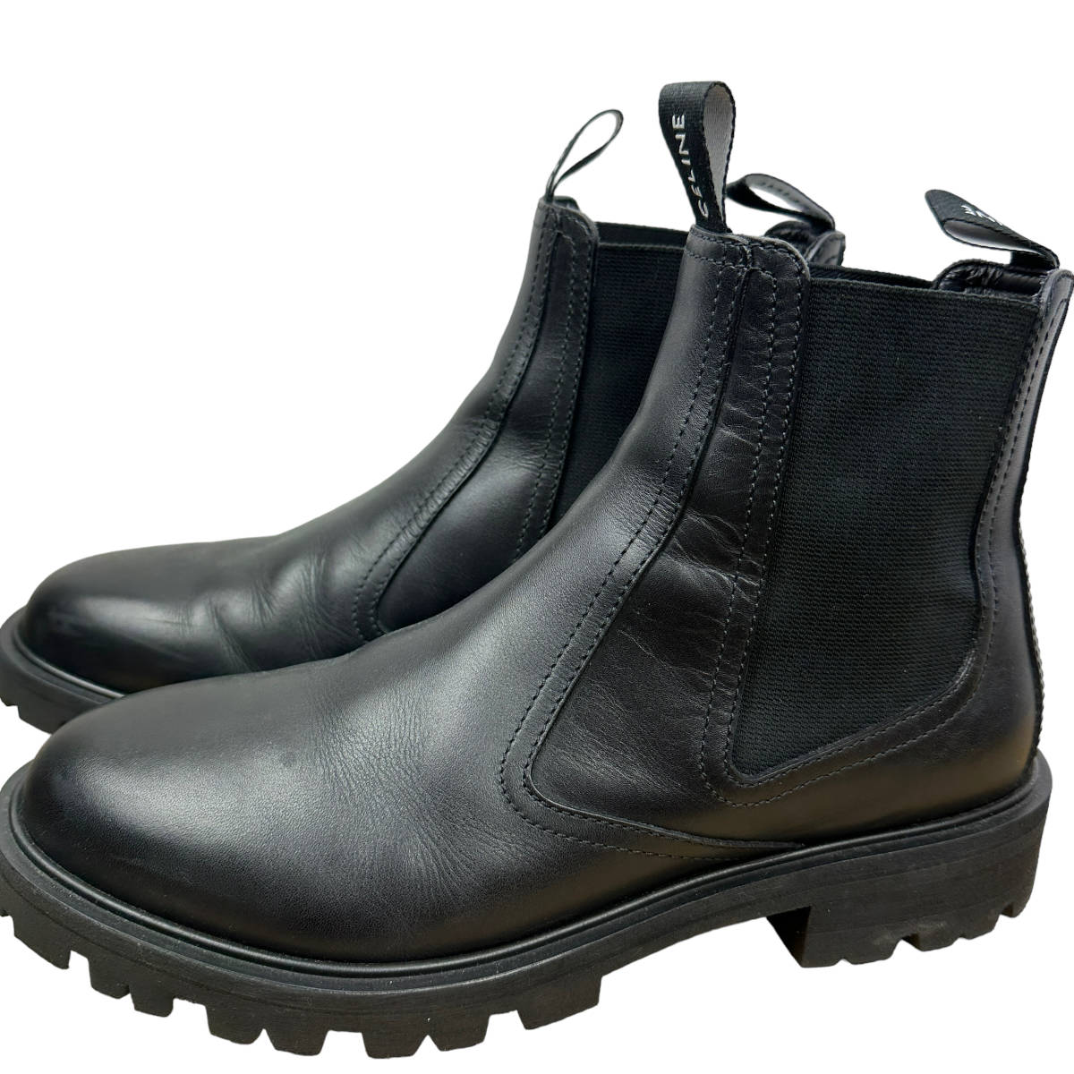 CELINE(セリーヌ) Margaret Chelsea Shiny Bull Black Boots (black