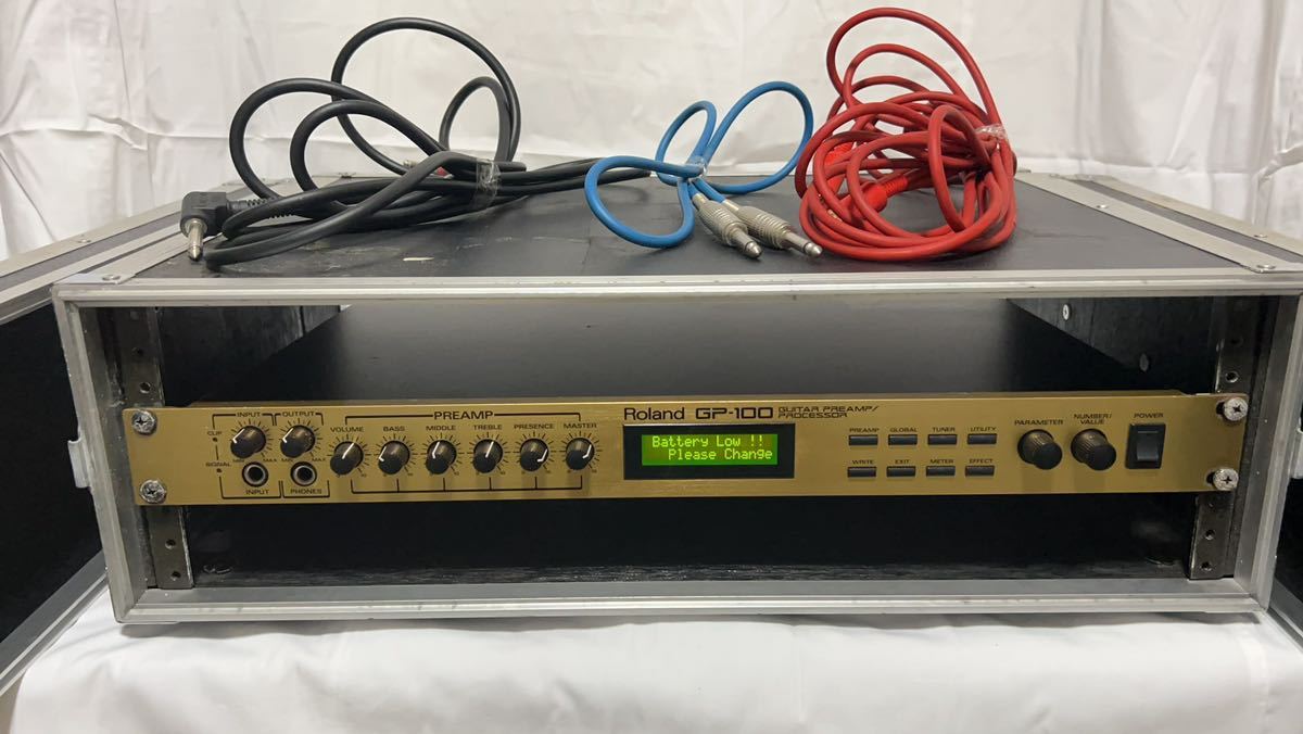 Roland ローランド GP-100 プリアンプ マルチエフェクター ラックケース付き中古現状品 日本製の画像2