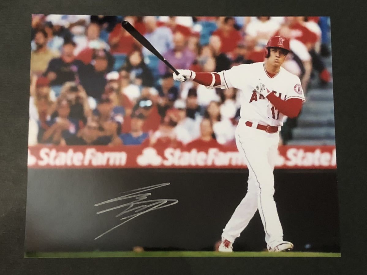 出産祝い 大谷翔平 写真 フォト 直筆サイン 証明書付き スポーツ選手