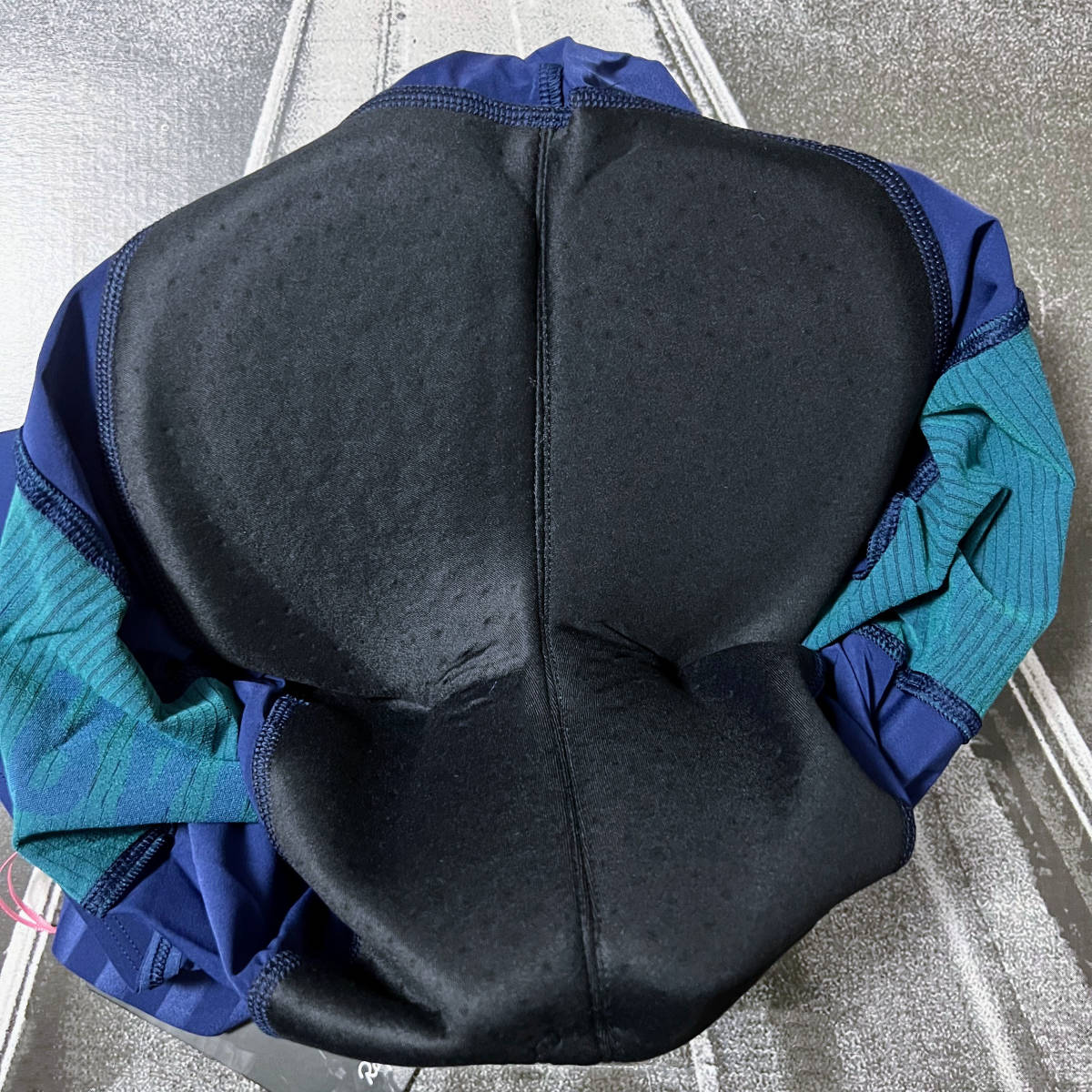新品 Rapha Pro Team Powerweave Bib Shorts Lサイズ ネイビー