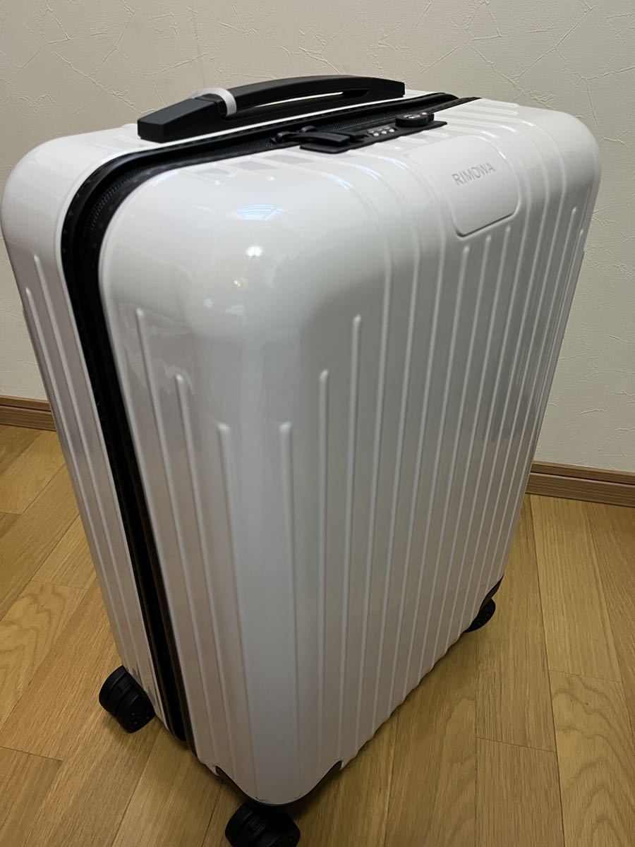 未使用RIMOWA ESSENTIAL LITE CABIN 37L ホワイト エッセンシャル