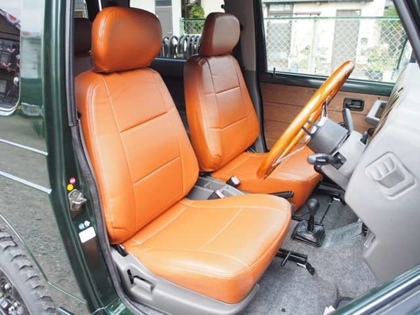 「ジムニー 660 ワイルドウインド 4WD 最終型　内装カスタム新品オープンカントリ」の画像3
