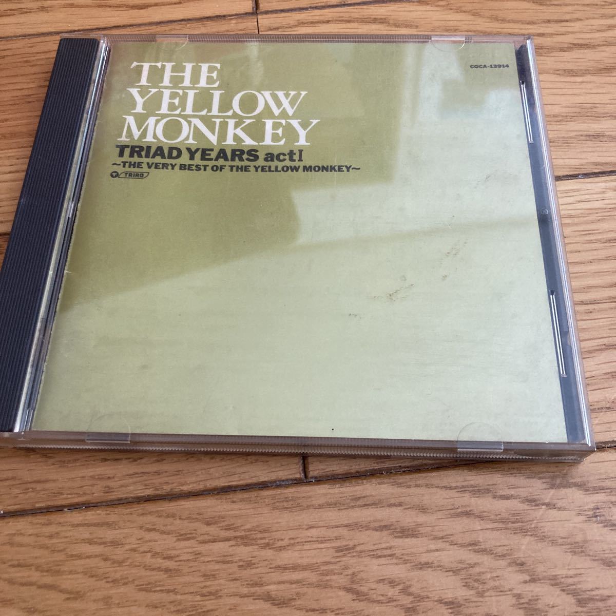 送料無料　The Yellow Monkey　TRIAD YEAR actⅠ 中古CD