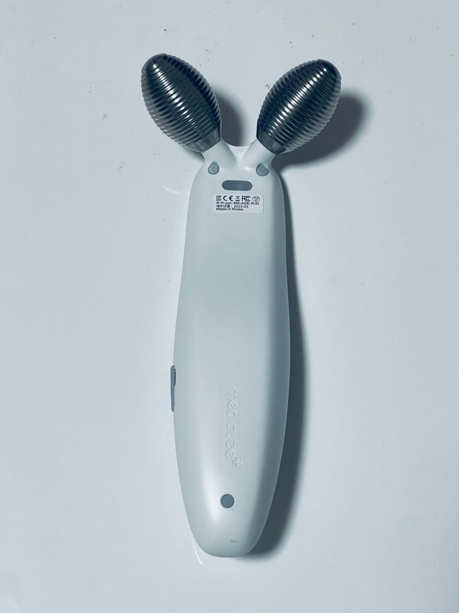 MEDICUBE メディキューブ 美顔器 AGE-R DERMA EMS SHOT MEDICUBE メディキューブ 美顔器 AGE-R DERMA EMS SHOT