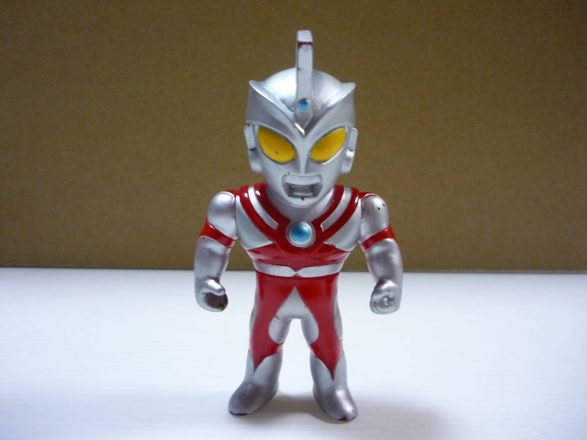 [管01]【送料無料】フィギュア ウルトラマンエース ユタカ ウルトラマン超闘士激伝 アーマードファイター 当時物 円谷 特撮