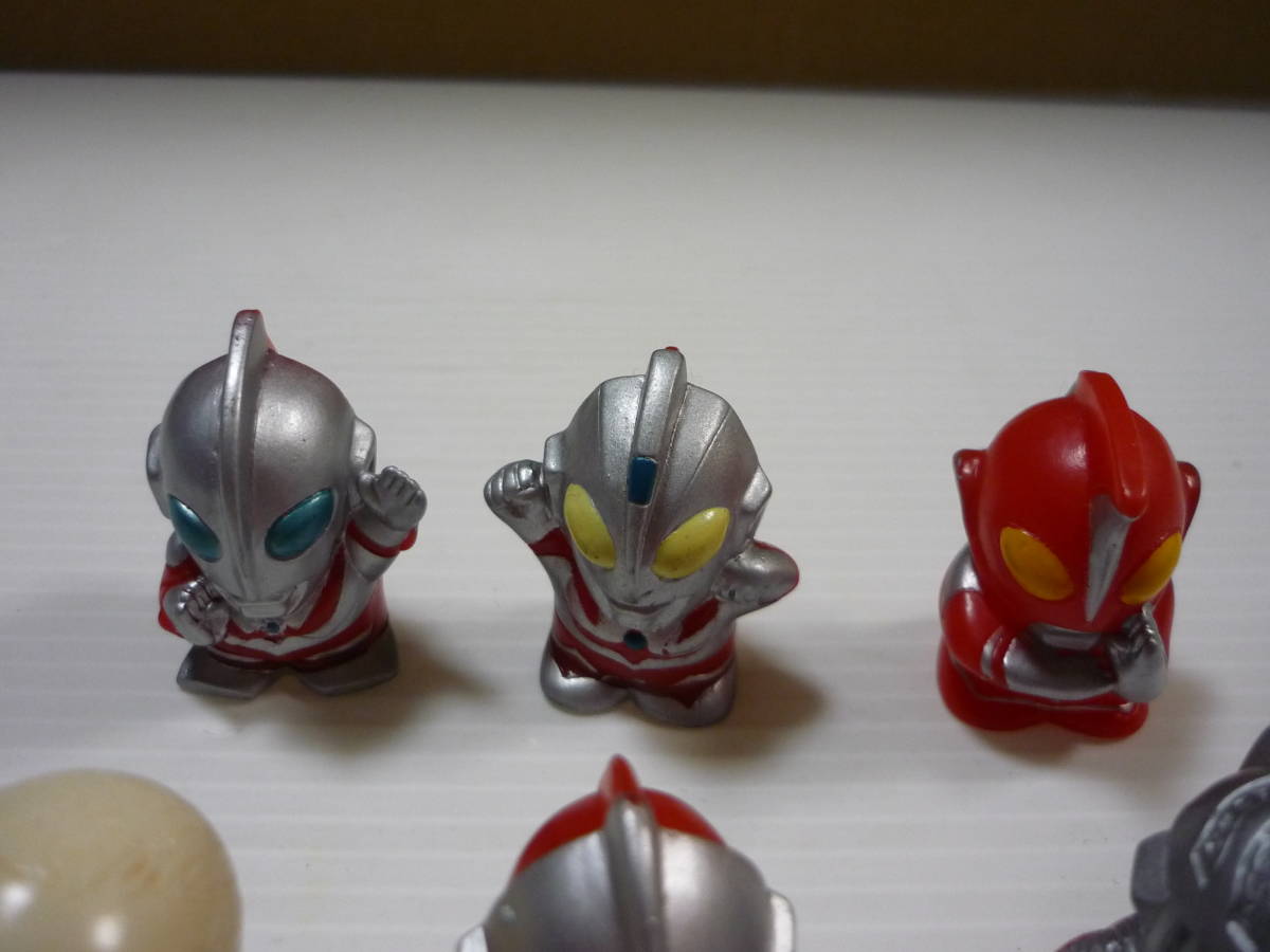 中国限定 ウルトラマン 指人形 フィギュア ミニ セット シークレット ゴールド 中国限定 ウルトラマン 指人形 フィギュア ミニ セット