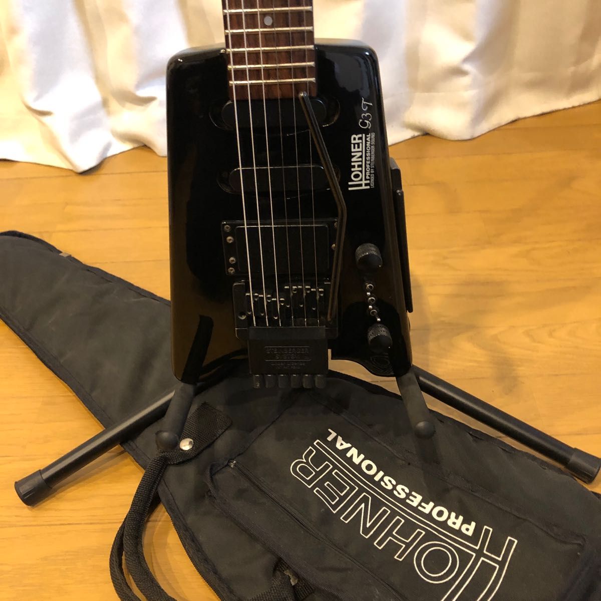 HOHNER ヘッドレスギターG3T(美品)ブラック | arvotulkki.fi