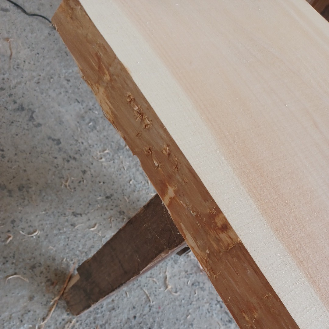 A-1234【147×42~48.5×3.5cm】 国産ひのき 耳付板 テーブル カウンター