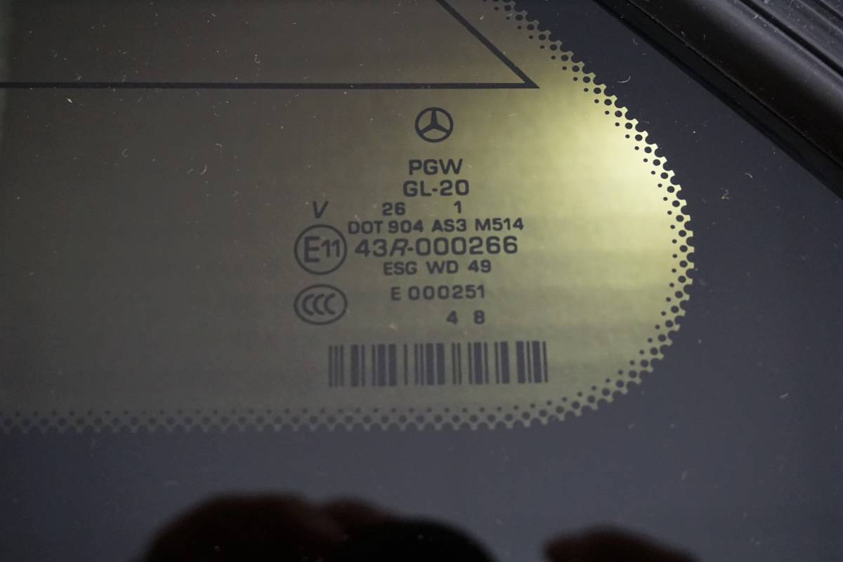 M* Benz R350 4 matic H23 left quarter glass new goods unused 