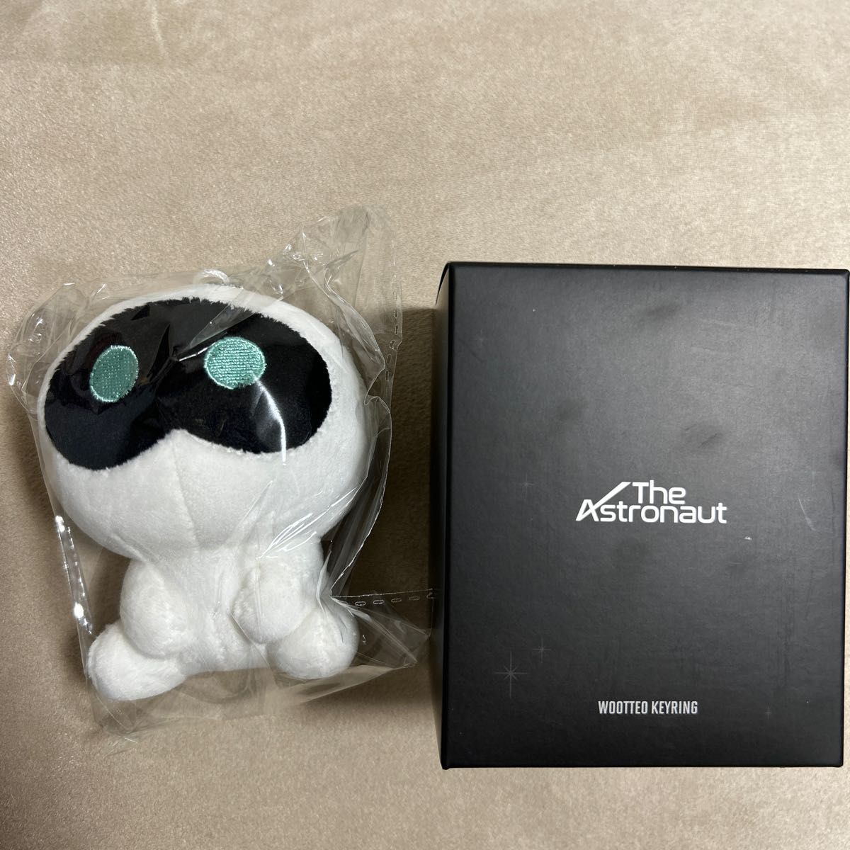 未使用 ❤︎BTSジン❤︎runseokjinウットくんぬいぐるみマスコット JIN BTS ジン The Astronaut ウット マスコット キーリング 新品