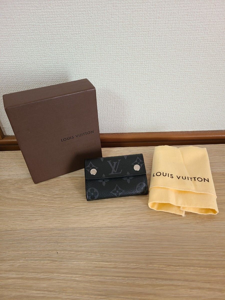 LOUIS VUITTON　ディスカバリーコンパクトウォレット 三つ折り財布