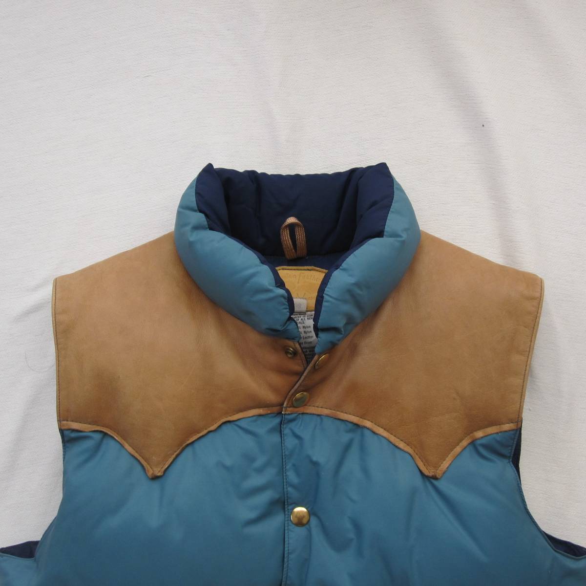 * 70s Vintage Rocky mountain down vest (38) / original vintage Vintage 